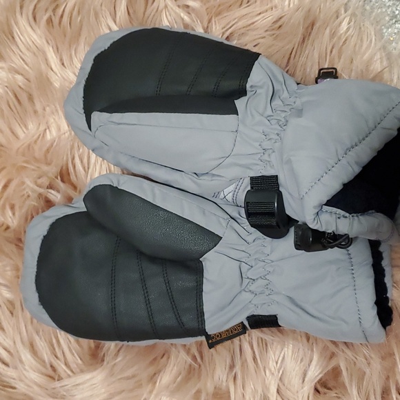 NWOT Gordini,Aquabloc,Azalea III Skidoo/ Snowboarding mitts super warm sz.Small - Picture 4 of 6